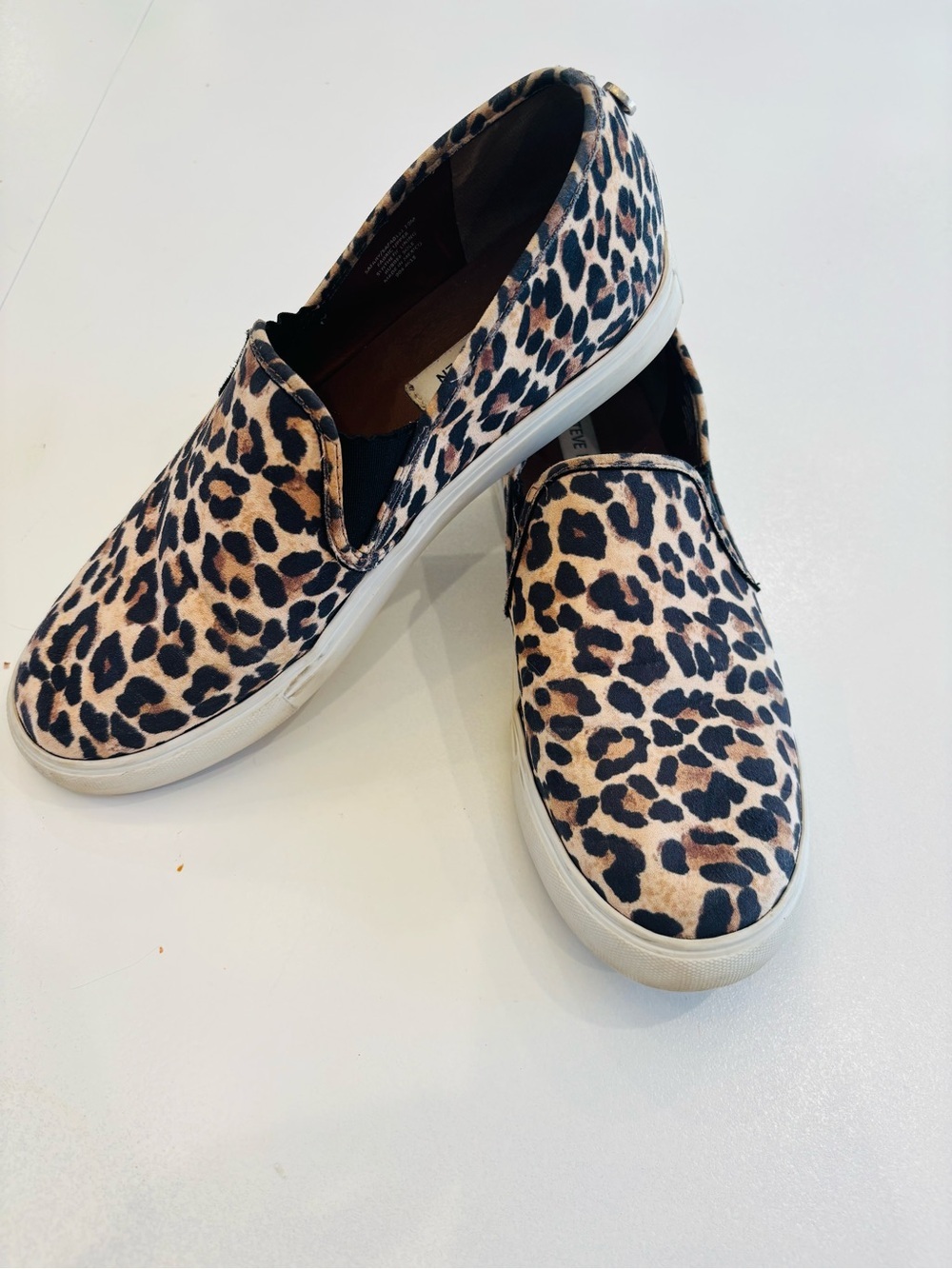 Steve Madden Leopard Women’s Slip-On Sneakers - Tan & Black size 10 - Picture 5 of 13